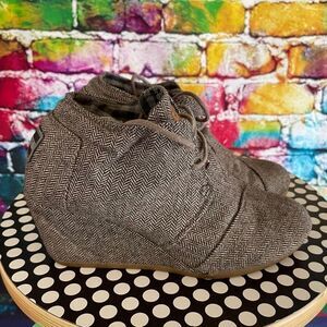Toms Herringbone Patterned Wedges